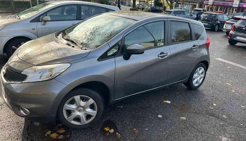 Grau Gebraucht 2015 Nissan Note Acenta+ Limousine | 6.700 € (Superpreis) - Bild 1/4