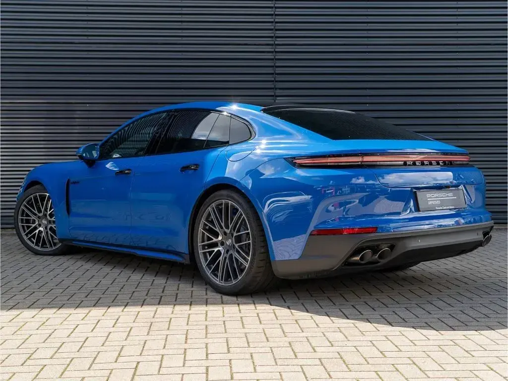 Gebraucht Porsche Panamera 4 470 PS (345 kW) 2025 Blau Kleinwagen