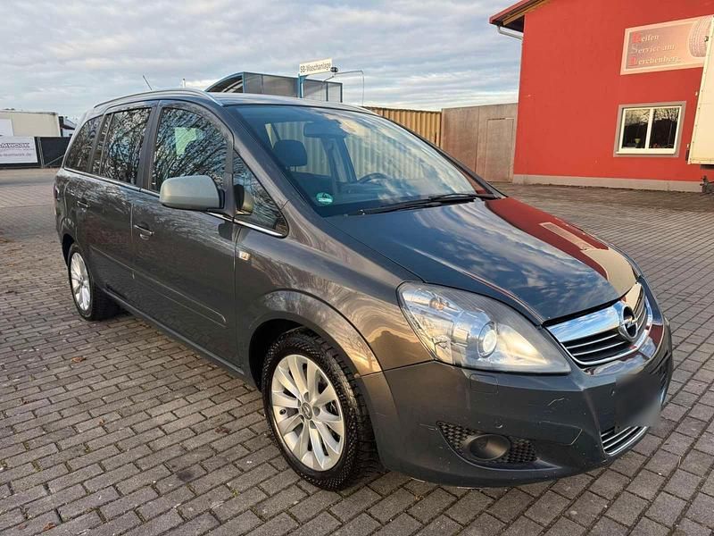 Gebraucht Opel Zafira 125 PS (91 kW) 2014 Grau Van / Kleinbus