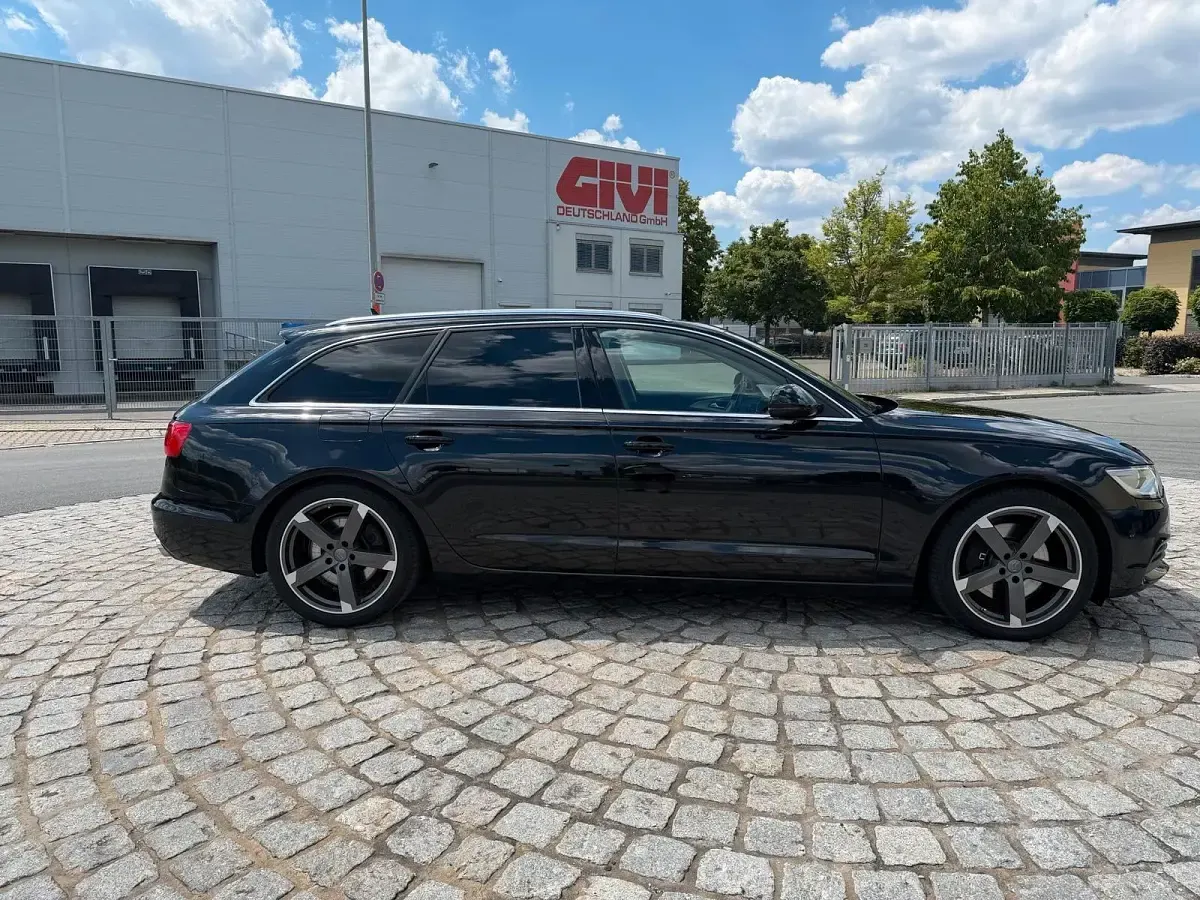 Gebraucht Audi A6 Design 245 PS (180 kW) 2012 Schwarz Kombi