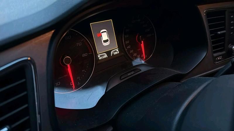 Gebraucht Seat Leon FR 125 PS (91 kW) 2014 Weiß Coupé