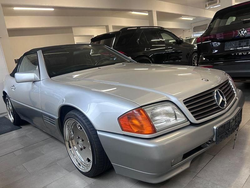 Gebraucht Mercedes SL300 190 PS (139 kW) 1992 Silber Cabrio
