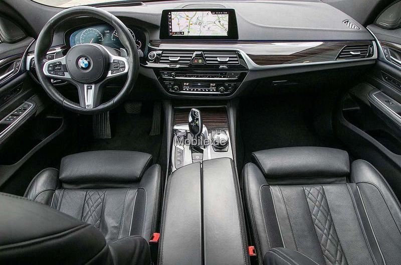 Gebraucht BMW 640 Executive 320 PS (235 kW) 2019 Blau Coupé