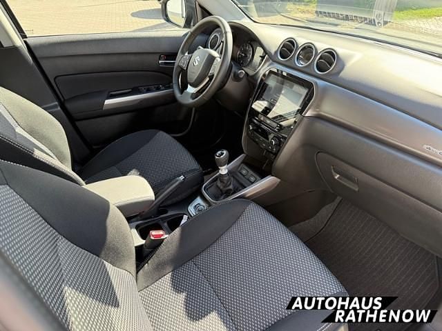 Neu Suzuki Vitara Comfort 129 PS (94 kW) 2025 Grau SUV