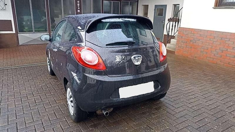 Gebraucht Ford Ka Trend 69 PS (50 kW) 2010 Schwarz Kleinwagen