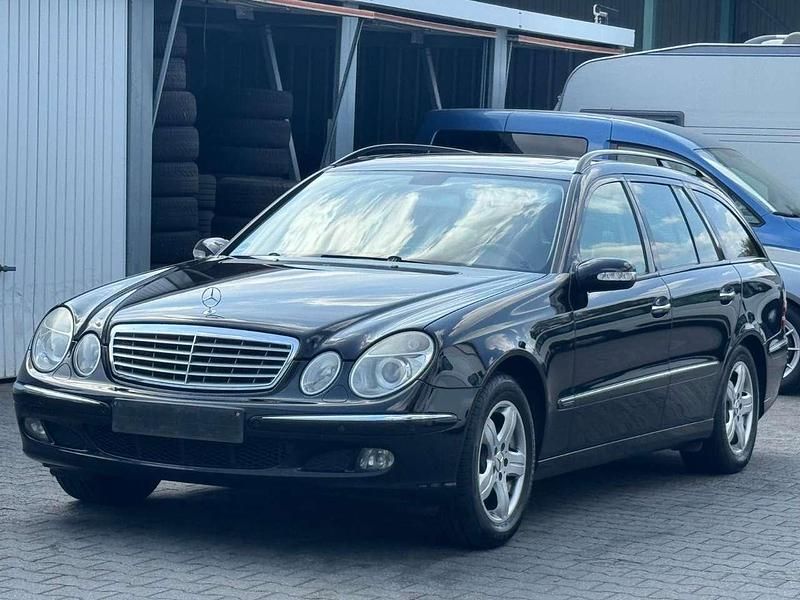 Schwarz Gebraucht 2005 Mercedes E280 Elegance Kombi | 6.999 € (Teuer) - Bild 1/4