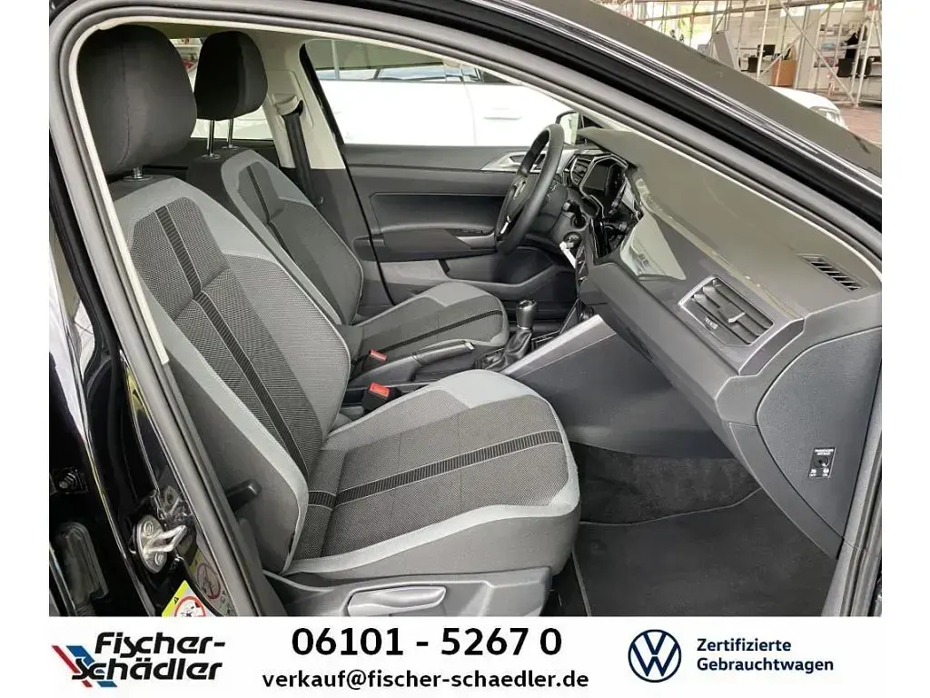 Gebraucht VW Polo Highline 110 PS (80 kW) 2021 Deep black (metallic) Kleinwagen