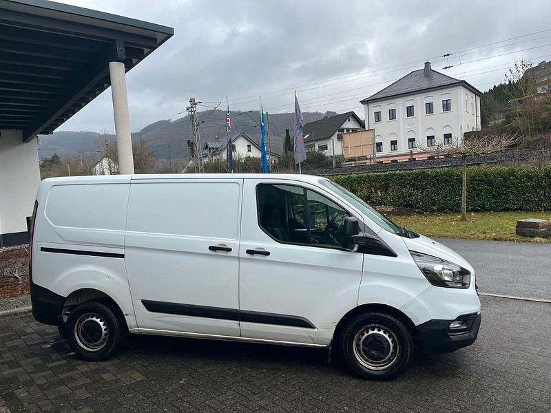 Usata Ford Transit Custom 105 CV (77 kW) 2018 Bianco Monovolume