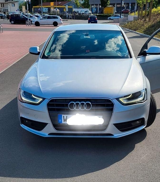 Gebraucht Audi A4 Ambiente 170 PS (125 kW) 2012 Silber Limousine