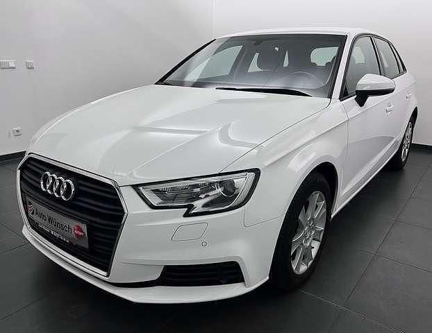 Gebraucht Audi A3 150 PS (110 kW) 2020 Weiß metallic Limousine