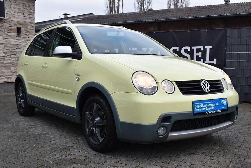 Limette Gebraucht 2004 VW Polo Cross Kleinwagen | 5.490 € - Bild 1/4