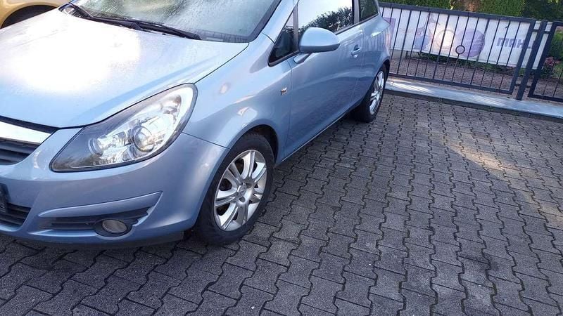 Blau Gebraucht 2009 Opel Corsa Limousine | 2.499 € (Guter Preis) - Bild 1/4