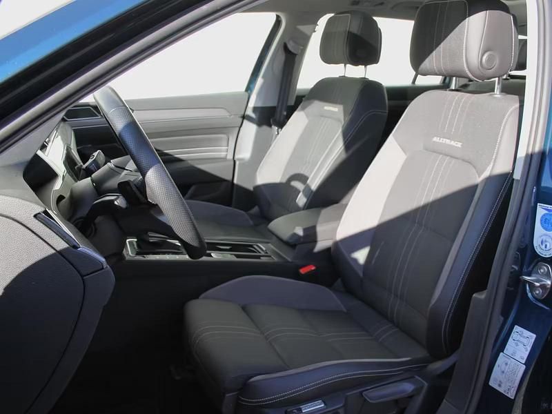 Gebraucht VW Passat Alltrack 280 PS (205 kW) 2022 Aquamarinblau metallic (metallic) Kombi