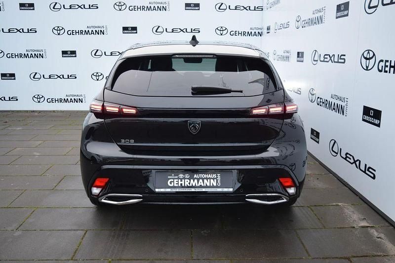 Neu Peugeot 308 Allure 131 PS (96 kW) 2025 Schwarz Limousine