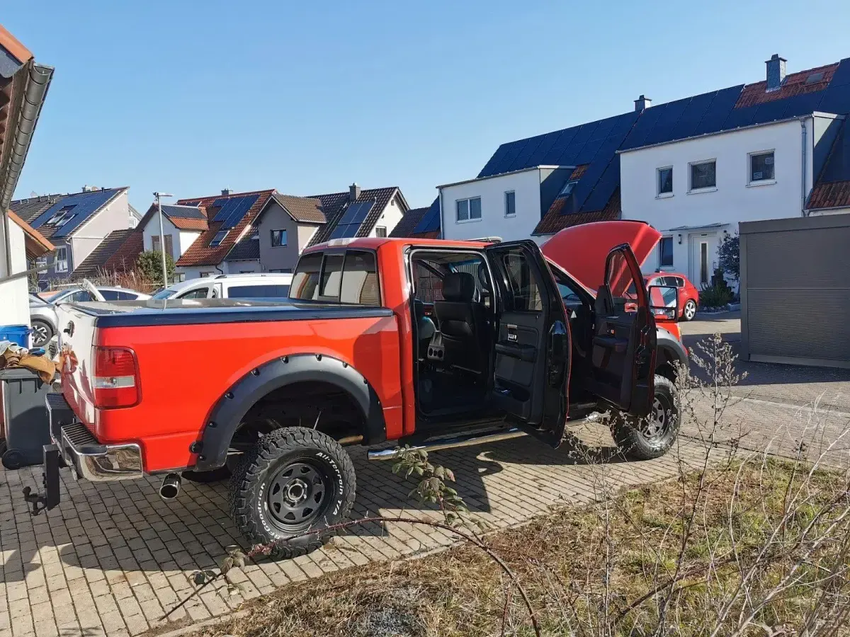 Gebraucht Ford V8 Lariat 305 PS (224 kW) 2005 Rot SUV