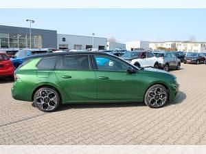 Gebraucht Opel Astra Ultimate 145 PS (106 kW) 2026 Grün (klover grün) Kombi