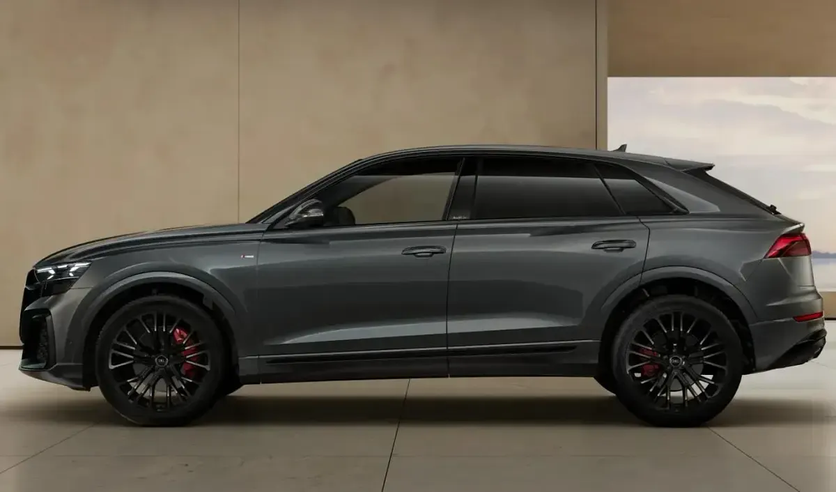 Neu Audi Q8 Design 286 PS (210 kW) 2026 Daytonagrau perleffekt SUV