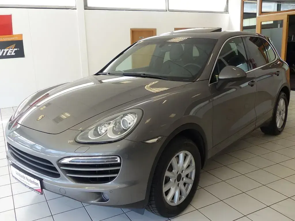 Gebraucht Porsche Cayenne 245 PS (180 kW) 2011 Grau SUV