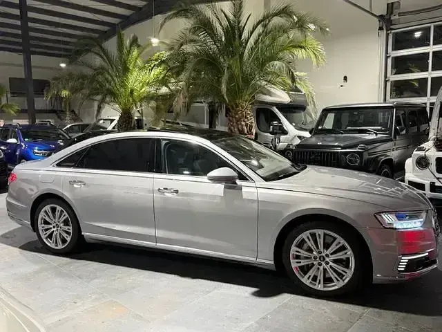Gebraucht Audi A8 Sport 340 PS (250 kW) 2022 Silber Limousine