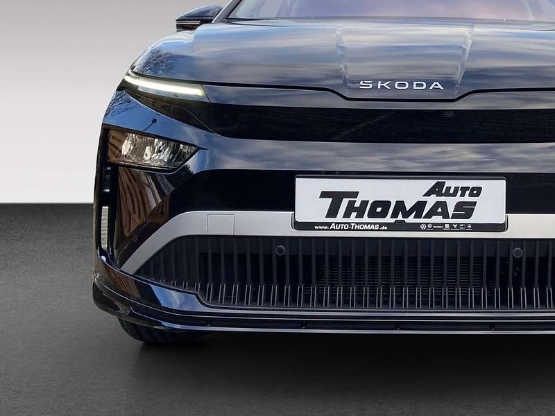 Schwarzmagic perleffekt Neu 2025 Skoda Enyaq iV Loft SUV | 46.520 € (Etwas zu teuer) - Bild 1/4