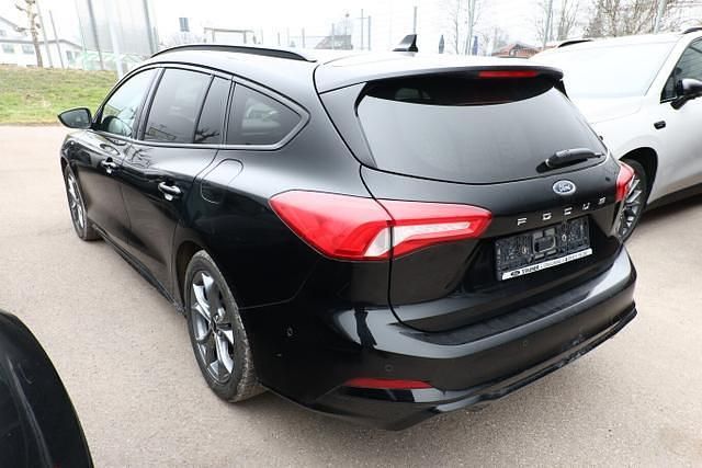 Gebraucht Ford Focus ST-Line 150 PS (110 kW) 2019 Iridiumschwarz metallic iridiumschwarz metallic Kombi