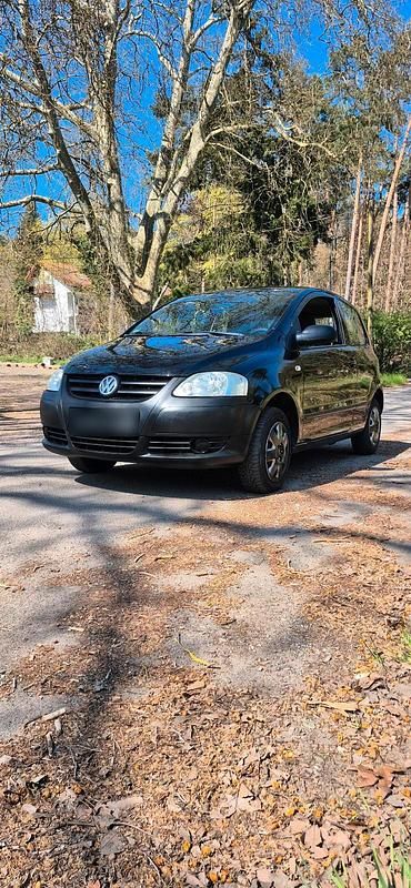 Second-hand VW Fox 54 CP (39 kW) 2007 Negru Hatchback