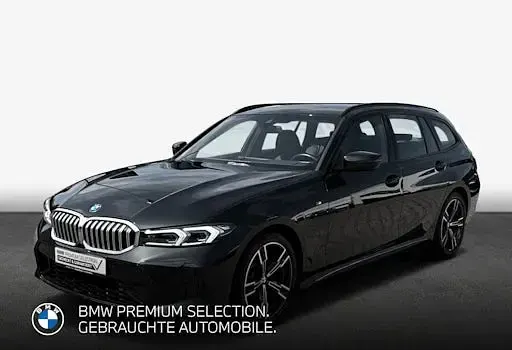 Gebraucht BMW 318 Performance 156 PS (114 kW) 2023 Saphirschwarz metallic Kombi
