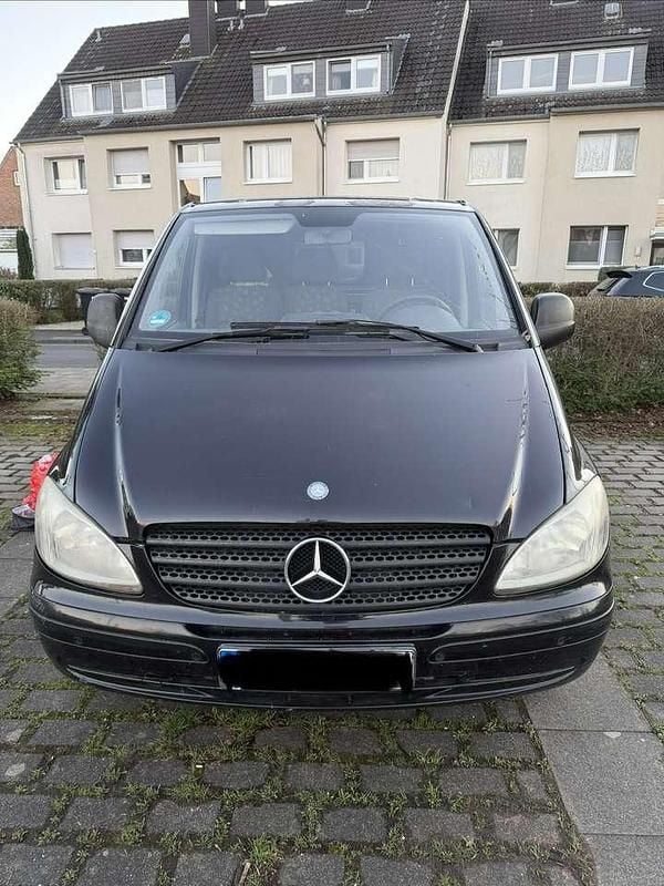 Gebraucht Mercedes Vito 116 PS (85 kW) 2008 Schwarz Van