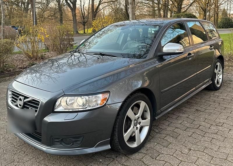 Gebraucht Volvo V50 R-Design 150 PS (110 kW) 2012 Grau Kombi
