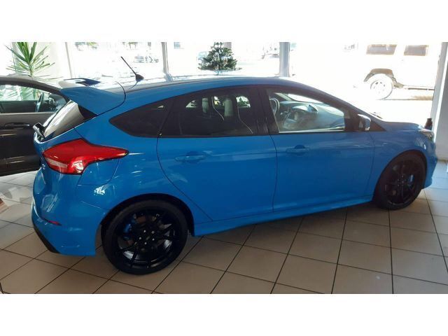 Gebraucht Ford Focus RS 350 PS (257 kW) 2017 Nitrousblau metallic (metallic) Limousine