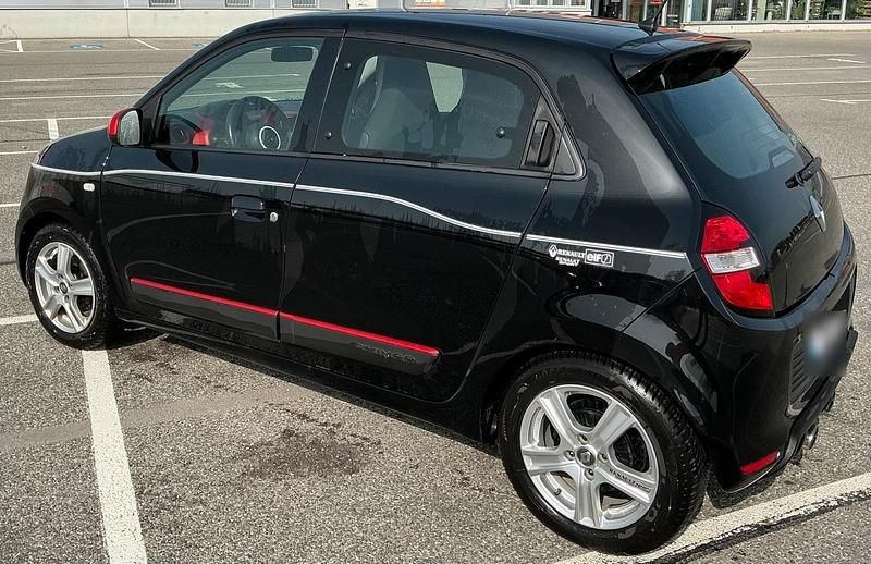 Gebraucht Renault Twingo 90 PS (66 kW) 2018 Schwarz Kleinwagen