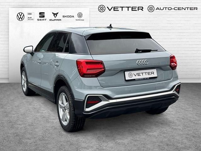 Gebraucht Audi Q2 S-Line 150 PS (110 kW) 2020 Grau SUV