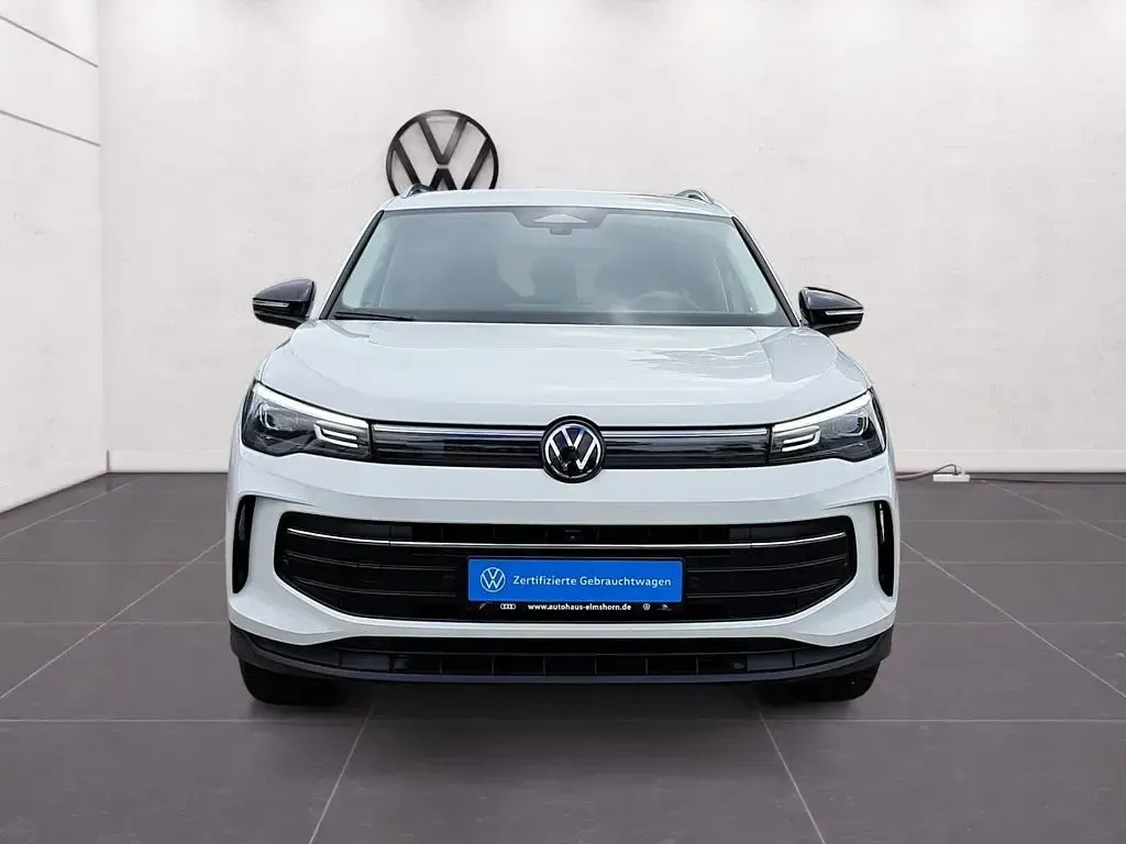 Gebraucht VW Tiguan 150 PS (110 kW) 2025 Pure white SUV