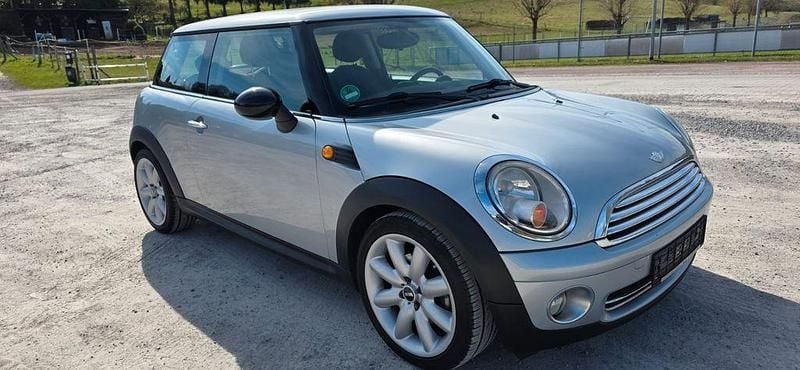 Usata Mini Cooper 95 CV (69 kW) 2008 Argento Utilitaria
