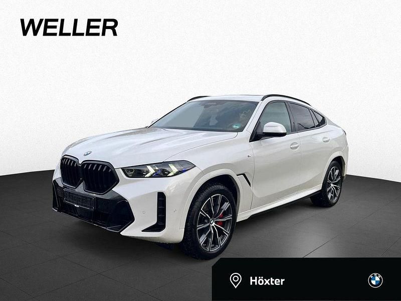 Mineralweiß (weiß) Gebraucht 2024 BMW X6 M Sport SUV | 80.970 € (Superpreis) - Bild 1/4