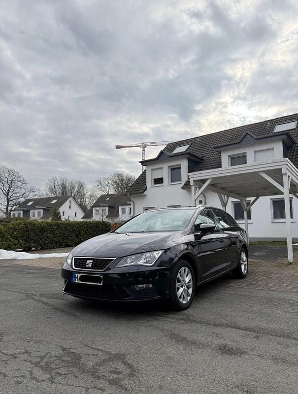 Gebraucht Seat Leon 131 PS (96 kW) 2019 Schwarz Kombi