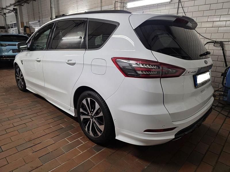 Gebraucht Ford S-MAX ST-Line 190 PS (139 kW) 2021 Weiß Van / Kleinbus