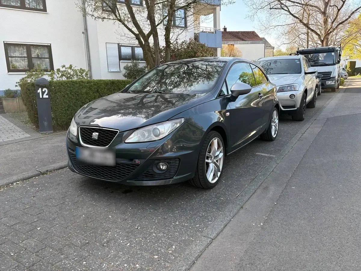 Gebraucht Seat Ibiza FR 143 PS (105 kW) 2011 Grau Kleinwagen