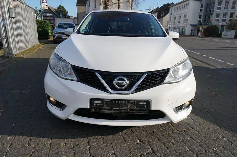 Gebraucht Nissan Pulsar N-Connecta 110 PS (80 kW) 2017 Weiß Limousine