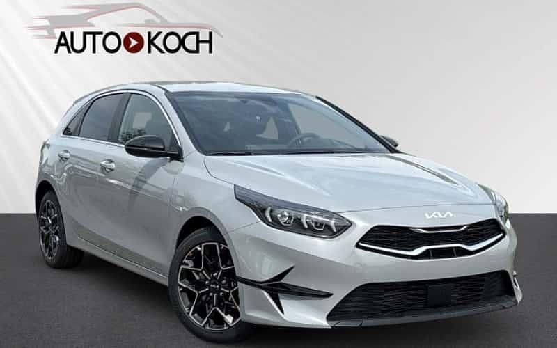 Grau Neu 2025 Kia Ceed 4 Limousine | 23.888 € (Superpreis) - Bild 1/4