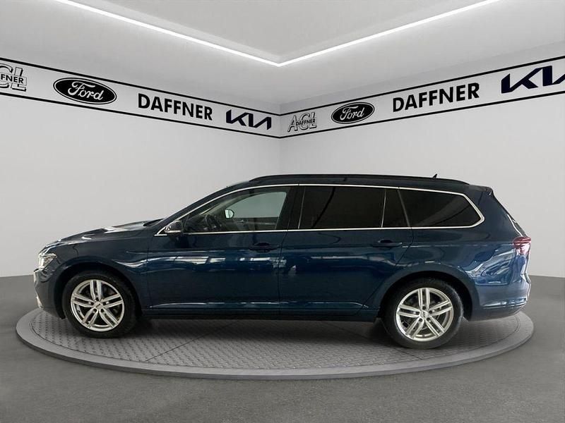 Gebraucht VW Passat Business 190 PS (139 kW) 2020 Aquamarinblau metallic Kombi