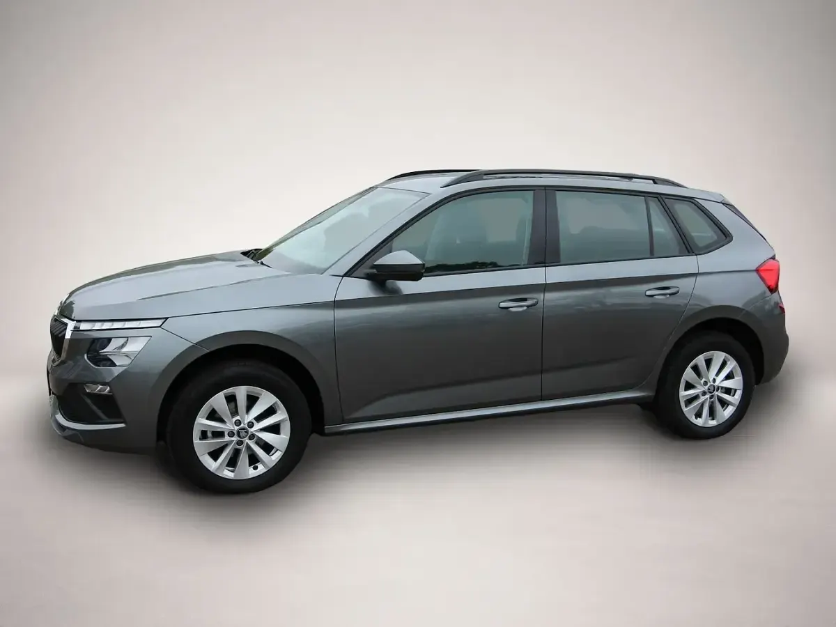 Gebraucht Skoda Kamiq Selection 95 PS (69 kW) 2025 Grau SUV