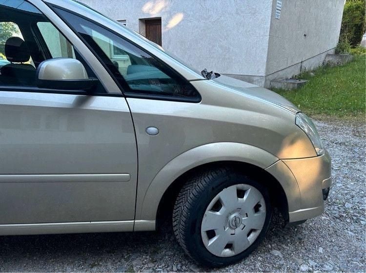 Gebraucht Opel Meriva 105 PS (77 kW) 2007 Gold Van / Kleinbus