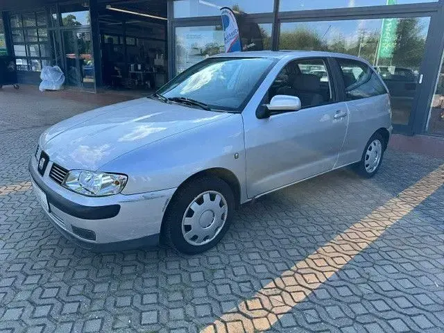 Gebraucht Seat Ibiza 101 PS (74 kW) 2001 Silber Kleinwagen