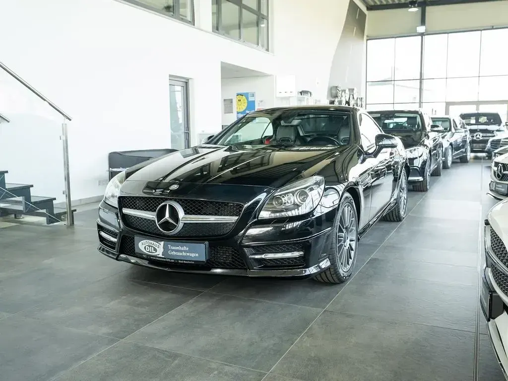Gebraucht Mercedes SLK200 AMG line 184 PS (135 kW) 2012 Schwarz Cabrio
