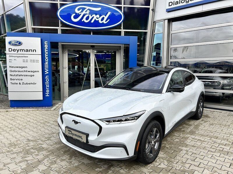 Weiß (space white) Neu 2024 Ford Mustang Mach-E Standard Range SUV | 47.990 € (Superpreis) - Bild 1/4