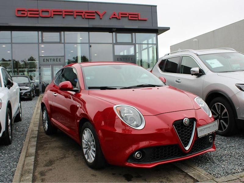 Gebraucht Alfa Romeo MiTo 95 PS (69 kW) 2018 Rot Kleinwagen