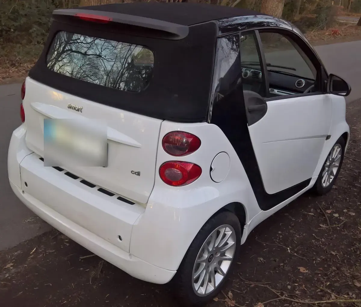 Używany Smart ForTwo Cabrio 54 KM (39 kW) 2011 Biały Kabriolet