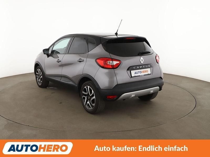 Gebraucht Renault Captur XMOD 118 PS (86 kW) 2017 Grau SUV
