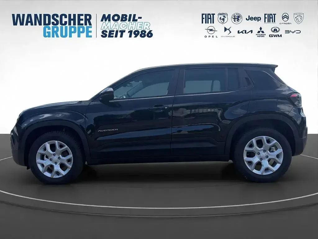 Neu Jeep Avenger Altitude 101 PS (74 kW) 2026 Schwarz SUV
